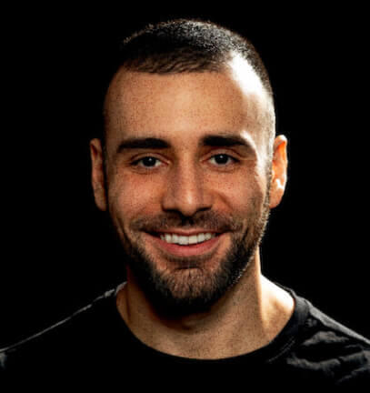 Yossi J Levi portrait Yossi J Levi portrait